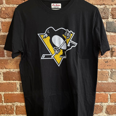 Pittsburgh Penguins T-Shirt - Red Jacket