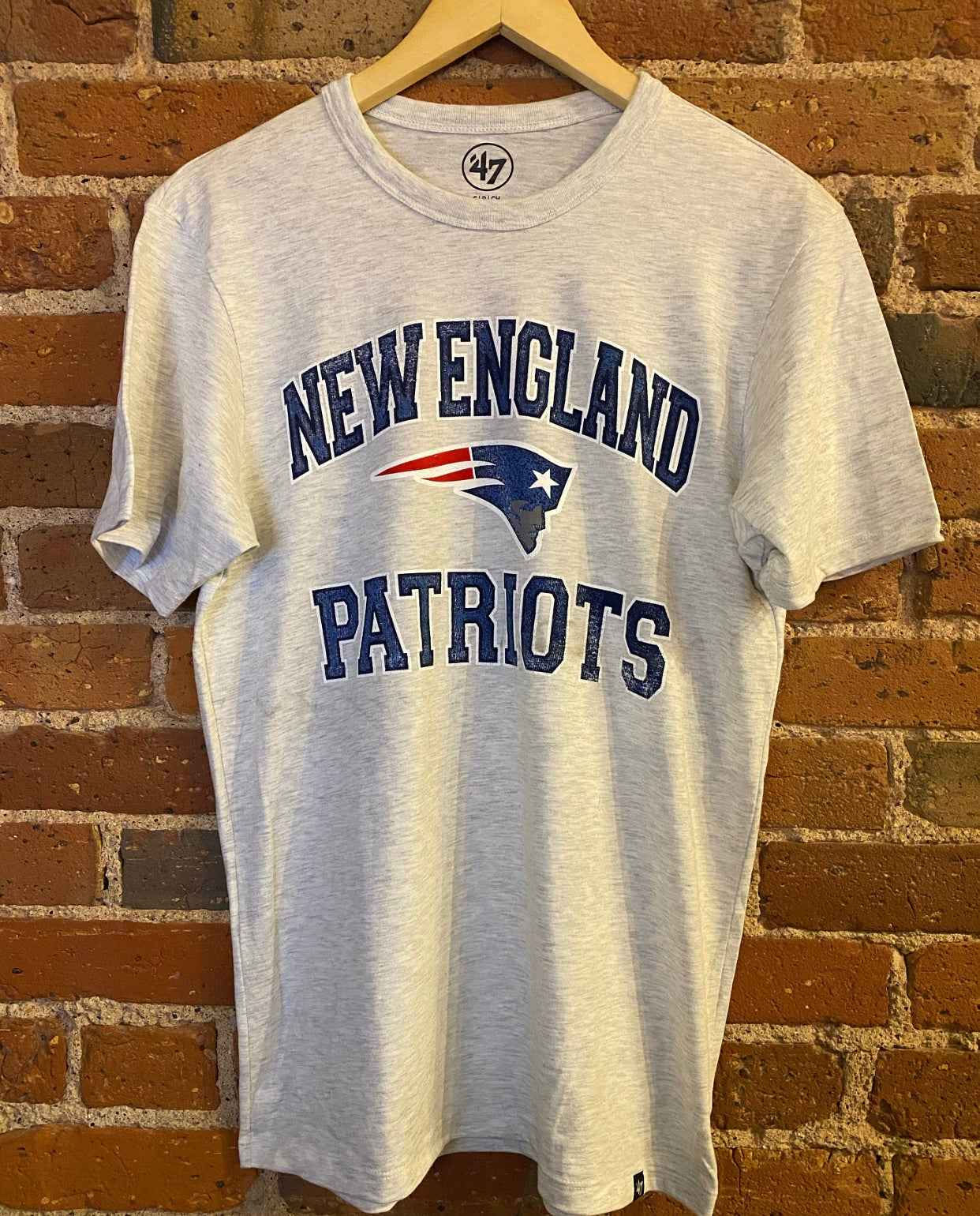 New England Patriots Logo Tee - 47 Brand